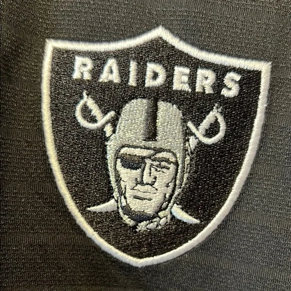 Brand New NFL Team Apparel Las Vegas Raiders Black & Silver Polo Sports Shirt! - Picture 6 of 12